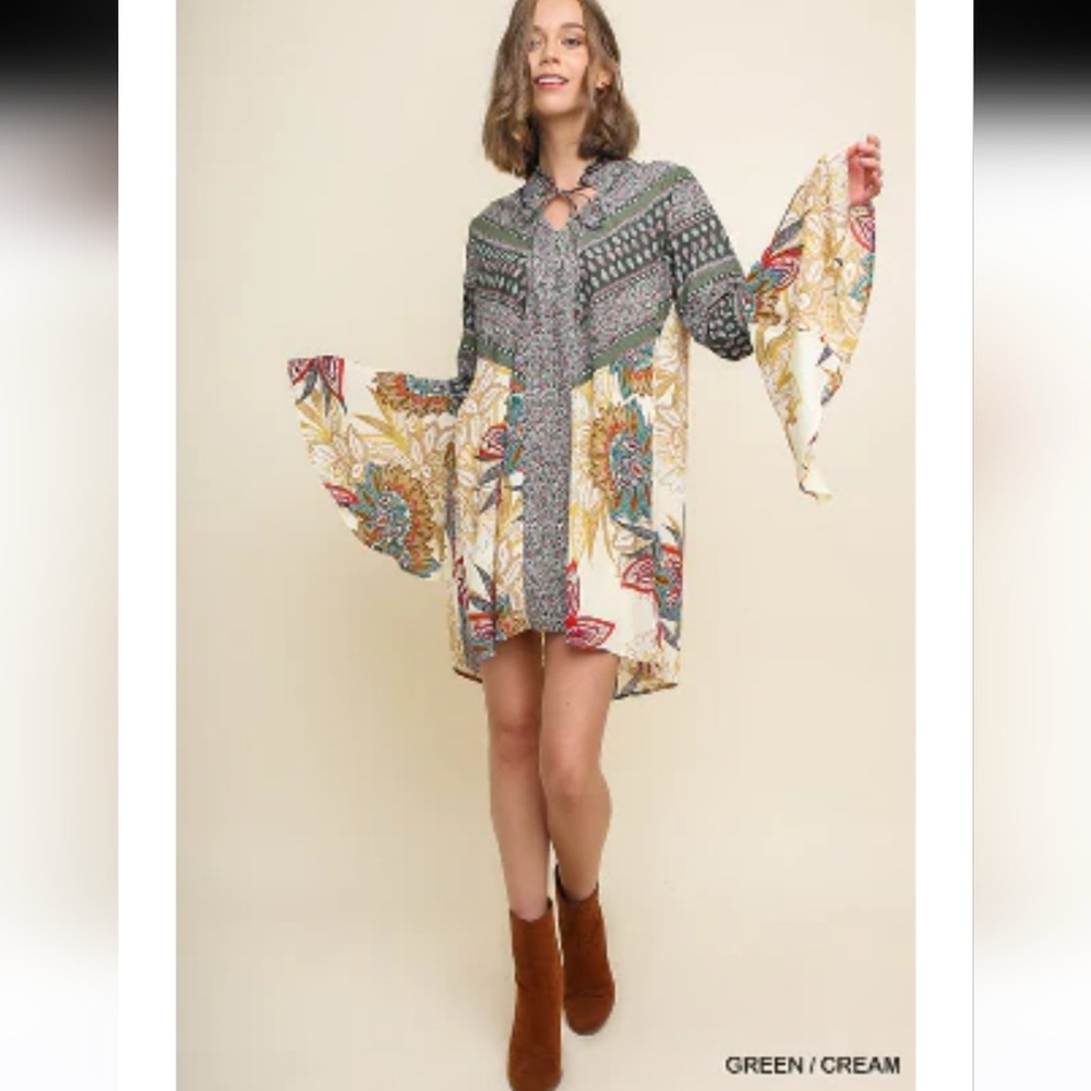 Umgee Colorful Paisley Mini Tunic Dress Bell Sleeves Large Boho Festival Artsy